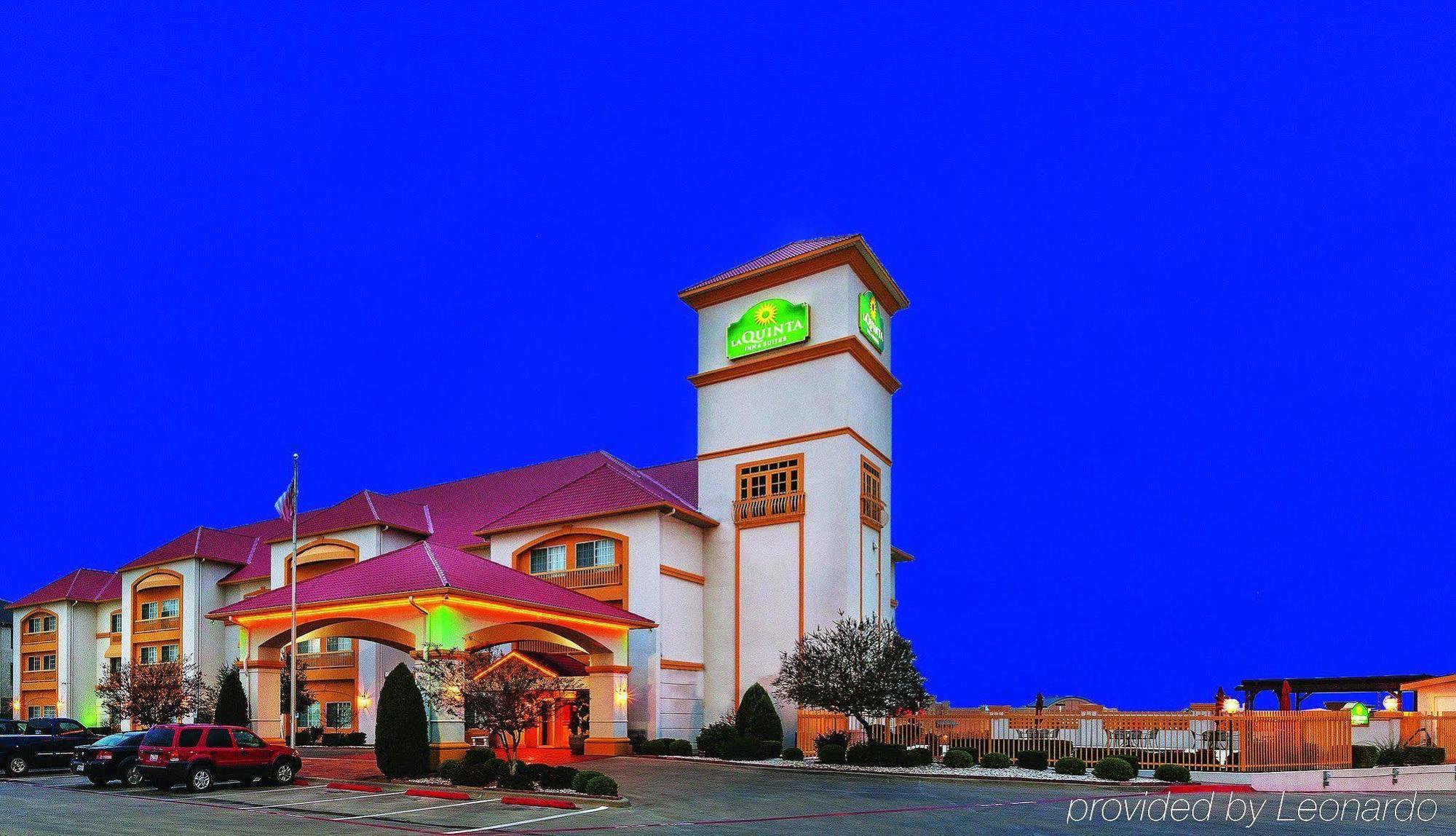 La Quinta By Wyndham Weatherford Exterior photo